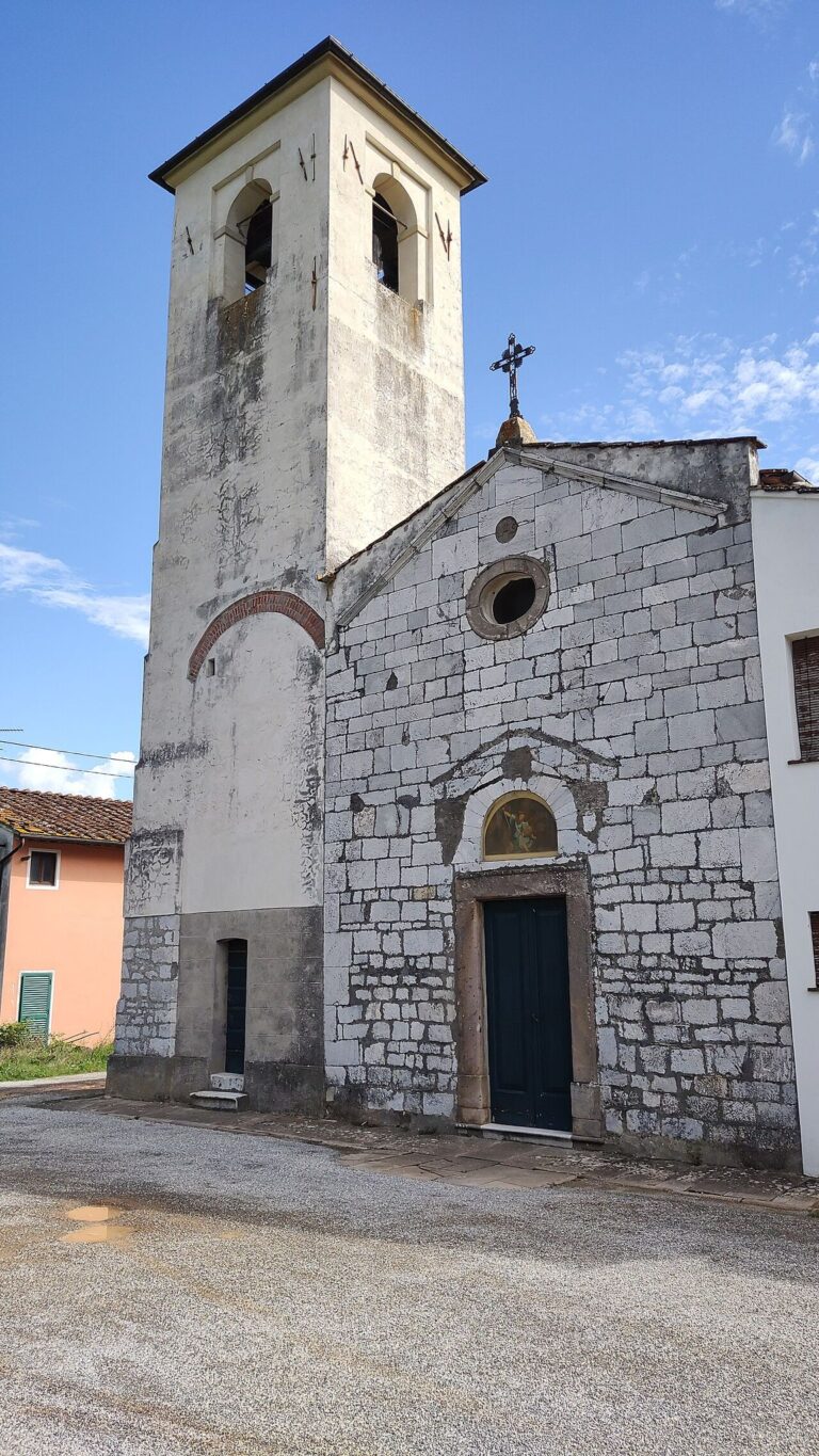 Chiesa lungo il cammino di San Jacopo