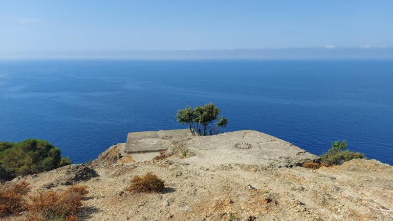Panorama sul mare dal Salto della Lepre